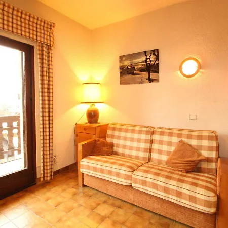 Apartment 4 Pers Au Pied Des Pistes, Balcon, Casier A Skis, Tv - Fr-1-572-178 *